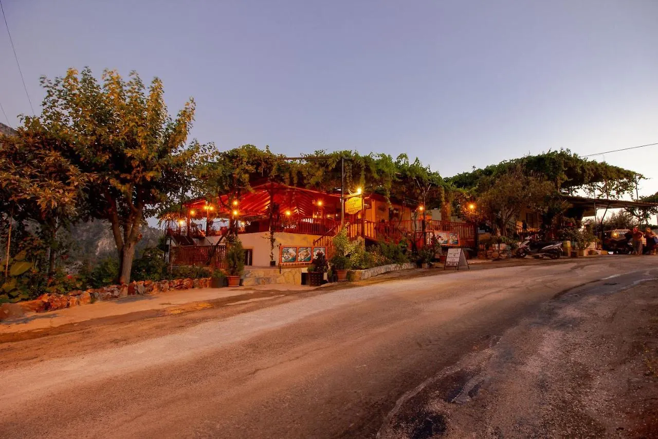 Kabak Misafir Evi Motel Faralya